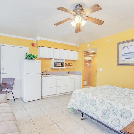 Casa Playa Condos Fort Myers Beach Exterior foto