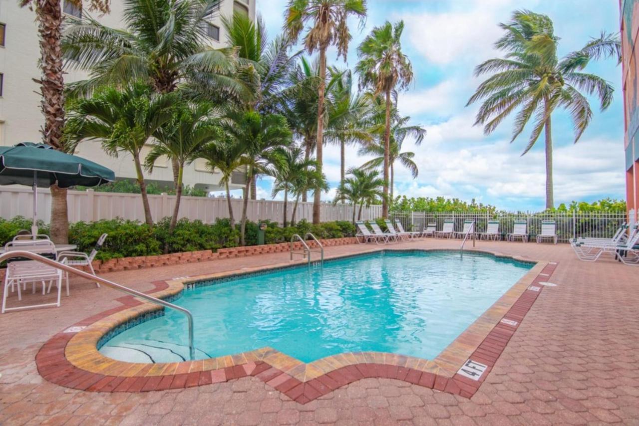 Casa Playa Condos Fort Myers Beach Exterior foto
